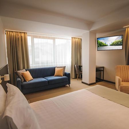 Hotel Novo Boutique Râmnicu Vâlcea Esterno foto