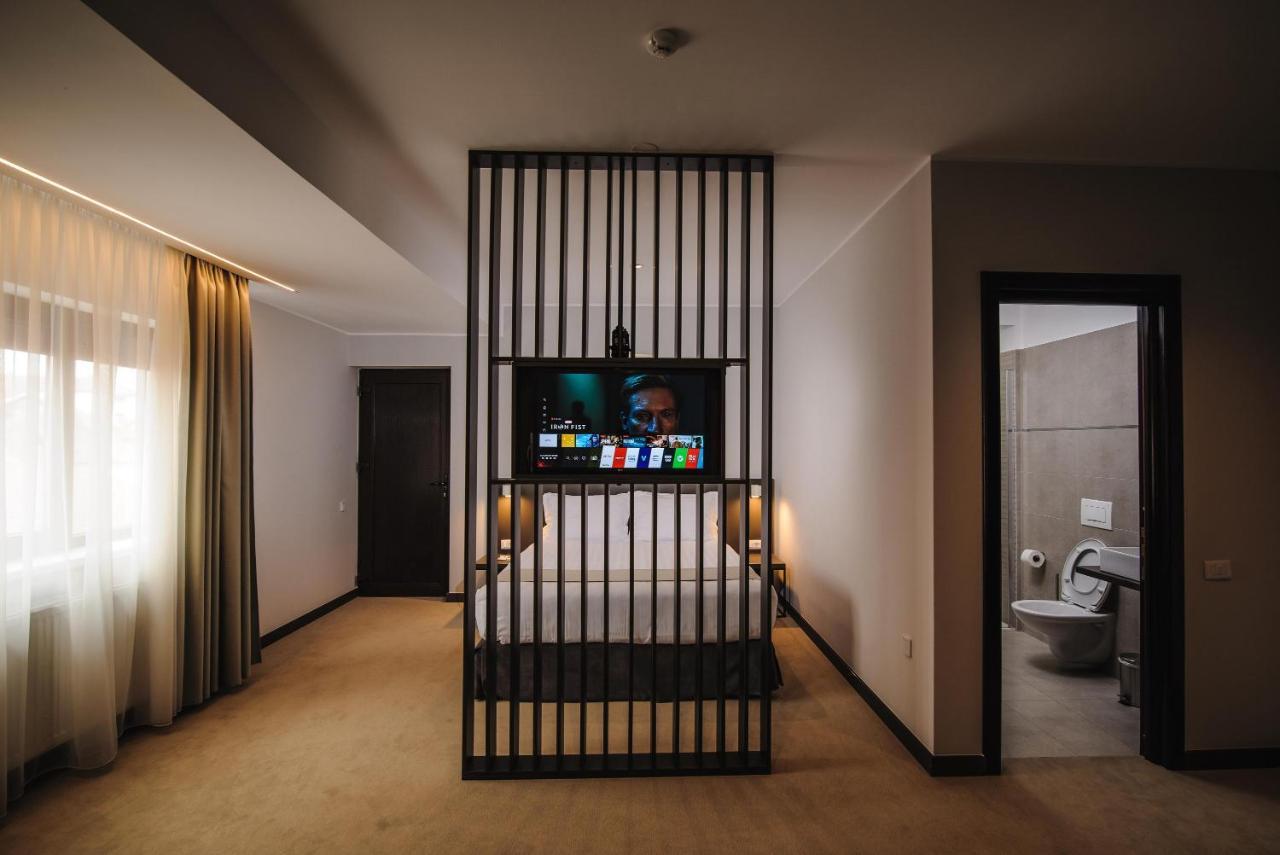 Hotel Novo Boutique Râmnicu Vâlcea Esterno foto