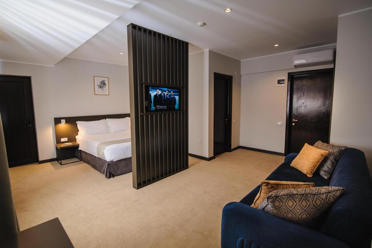 Hotel Novo Boutique Râmnicu Vâlcea Esterno foto
