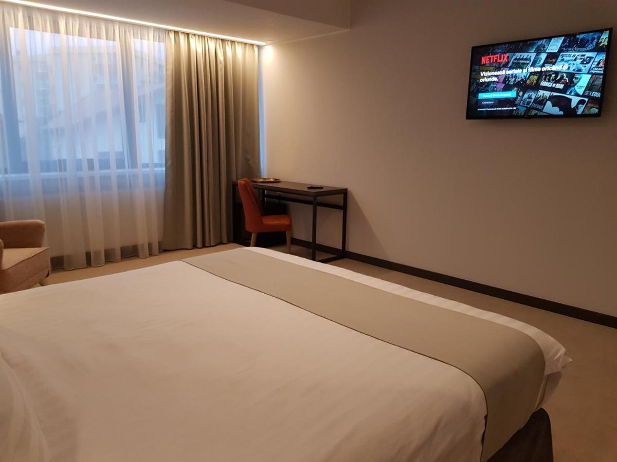 Hotel Novo Boutique Râmnicu Vâlcea Esterno foto
