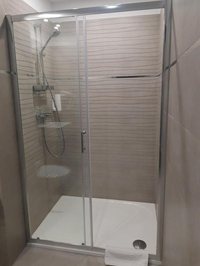 Hotel Novo Boutique Râmnicu Vâlcea Esterno foto