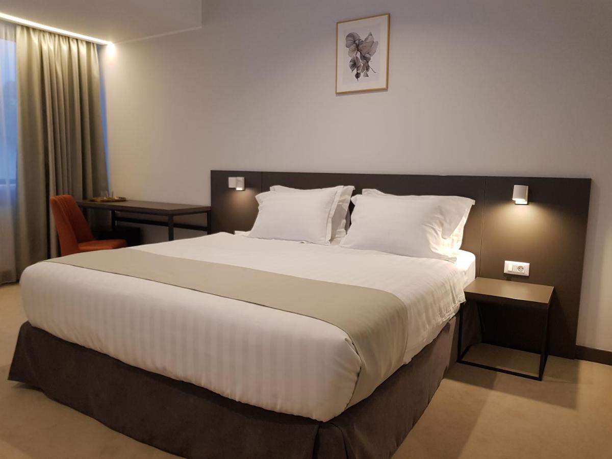 Hotel Novo Boutique Râmnicu Vâlcea Esterno foto