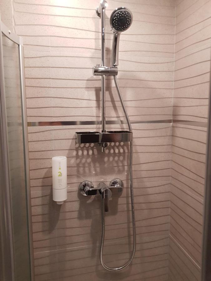 Hotel Novo Boutique Râmnicu Vâlcea Esterno foto