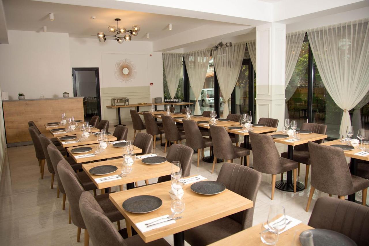 Hotel Novo Boutique Râmnicu Vâlcea Esterno foto